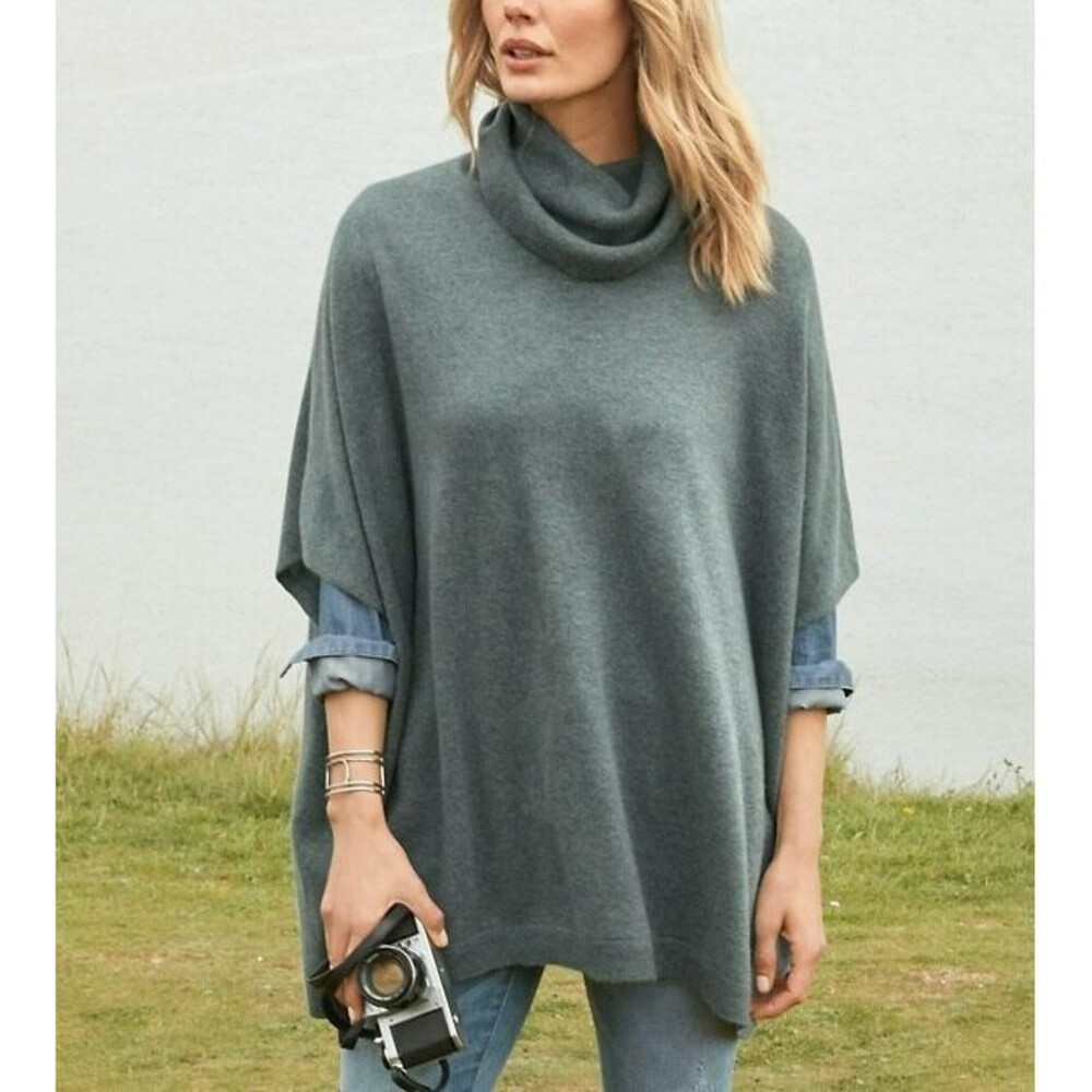 Garnet‎ Hill Pure Mongolian Cashmere Turtleneck Sweater Cape M Preppy Cozy
